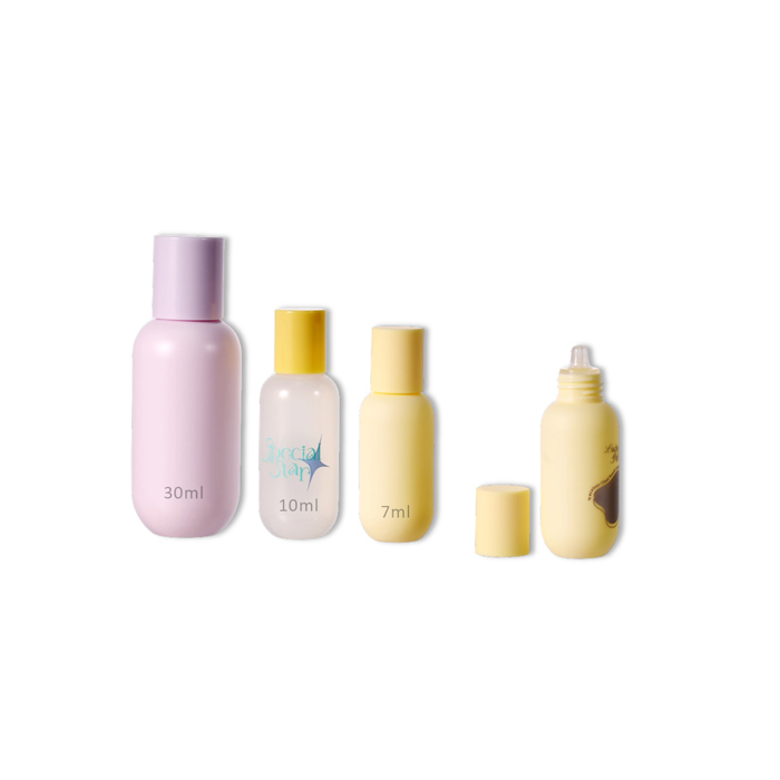 Empty boston round HDPE squeeze bottles with insert and cap at 4 different sizes, as packaging solutions for liquid foundation and concealer