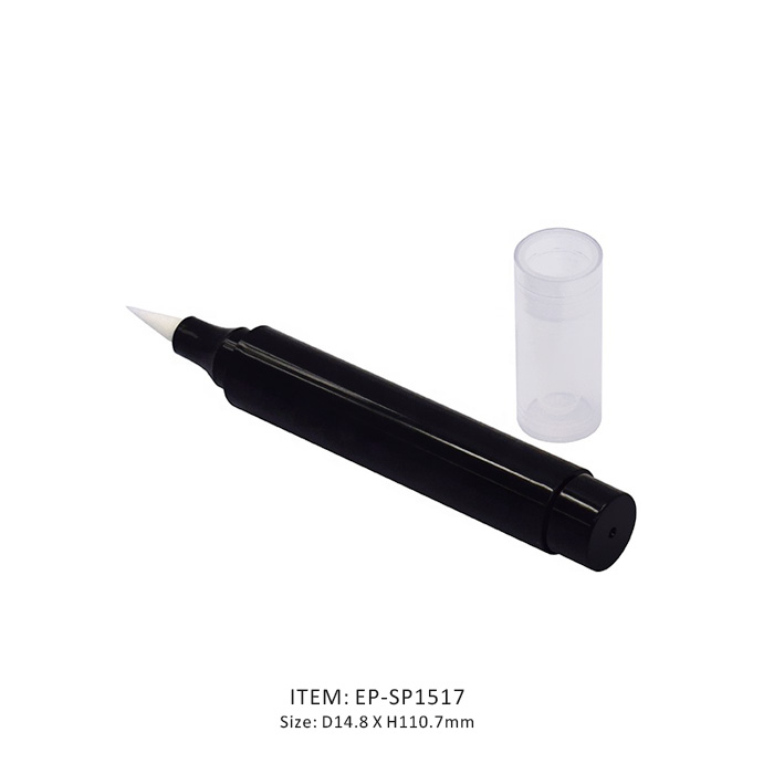 Classic Liquid Eyeliner Pen in Chubby Shape and a Transparent Cap