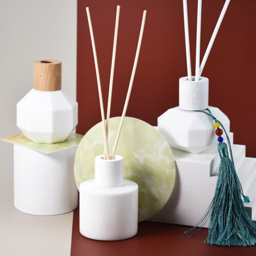 new collection of aroma reed diffuser bottles manufactured by Rayuen